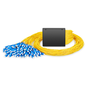 新到货SCUPC 1x8 1x16 1x32 FTTH插入型卡盒2.0毫米Mimi光纤PLC分路器