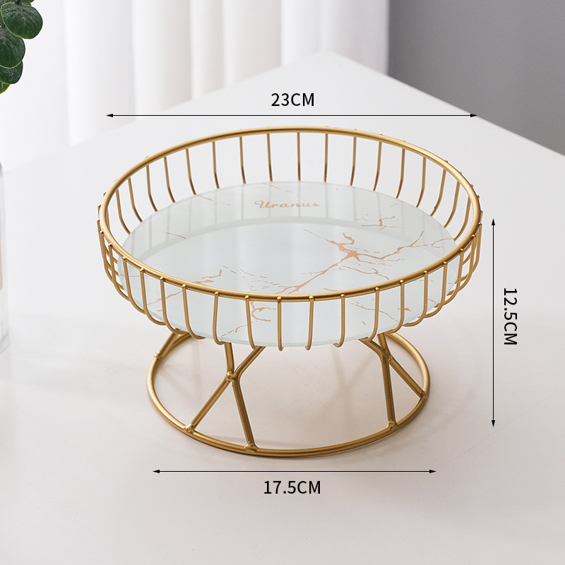 Small white gold pattern fruit basket