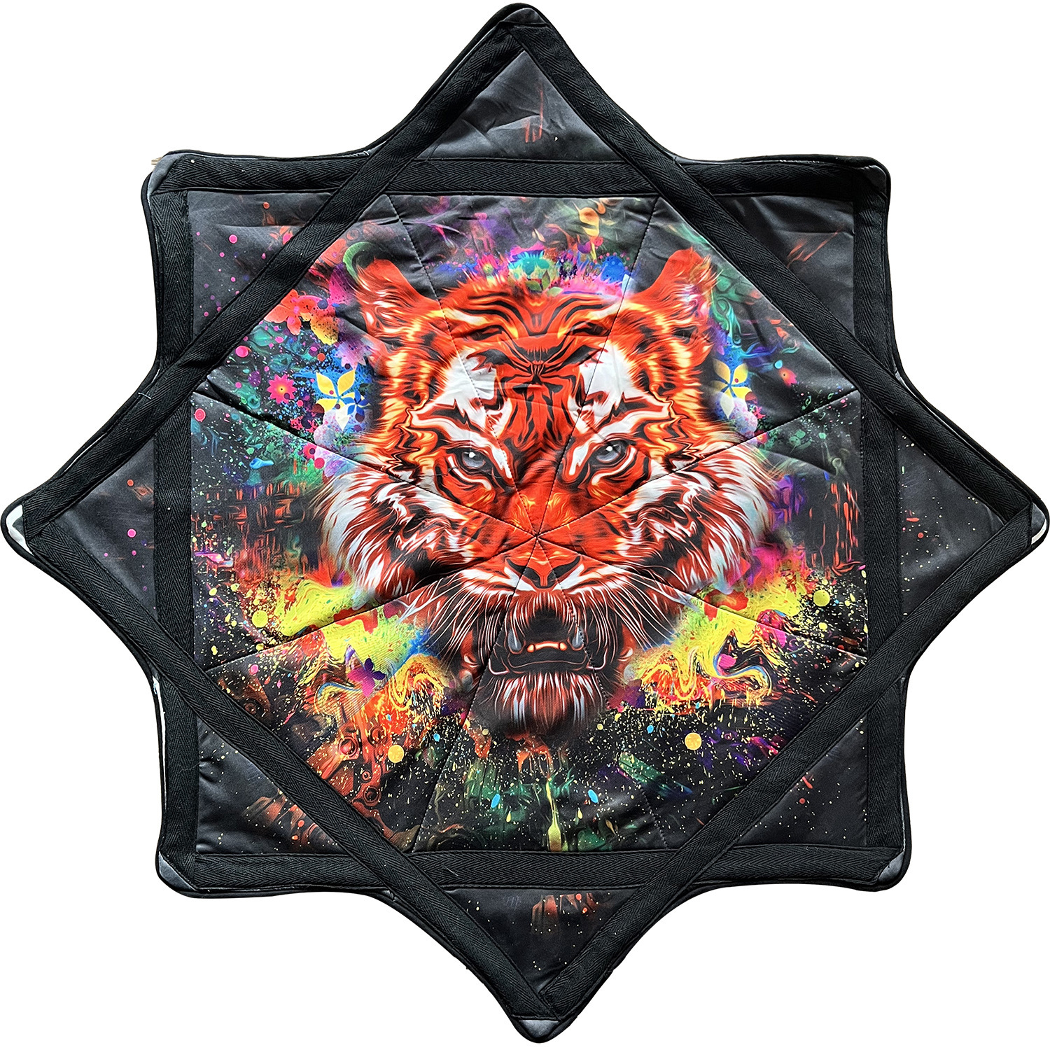 La tigre attaccante