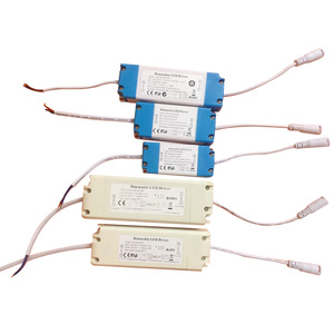 定電流<span class=keywords><strong>0</strong></span>-100% 調光可能TUV SAAトライアック調光可能<span class=keywords><strong>LED</strong></span>ドライバー300mA