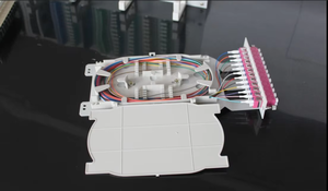 144-Core FTTH Montaje en rack ODF-Marco de distribución de fibra óptica con panel de conexión para redes de alta densidad - Product Image 3