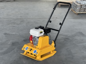 Satılık yol sıkıştırma için su deposu ile 90KGS küçük titreşimli plaka kompaktörü toprak actor ktör C90T - Product Image 6