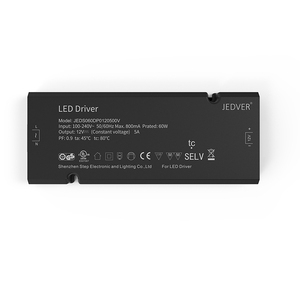 Fabricante de controlador de fuente de alimentación LED de 60W 12V 5000mA para iluminación LED Tipo de salida única