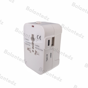 Adaptador de corriente de conmutación Universal Negro Adaptador de viaje mundial todo en uno multifunción con puertos de carga Usb tipo C - Product Image 1