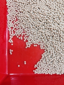 100% bakire PEEK dia5mm yüksek performans ve aşınmaya dayanıklı PEEK topu
