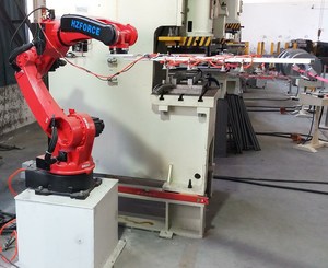 Automatic 6-Axis <strong>Robot</strong> Is Suitable for <strong>Handling</strong> <strong>and</strong> Loading Materials Food <strong>and</strong> Packaging - Product Image 1