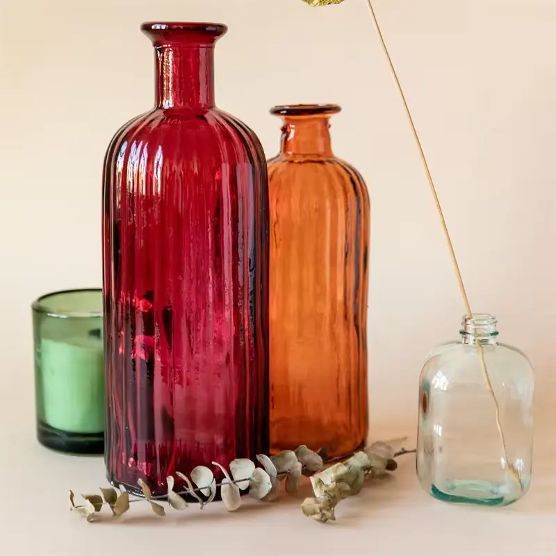 Nordic Morandi Тонкая Стеклянная ваза оптом красная прозрачная стеклянная ваза с вертикальными полосами для свадебной декоративной отделки