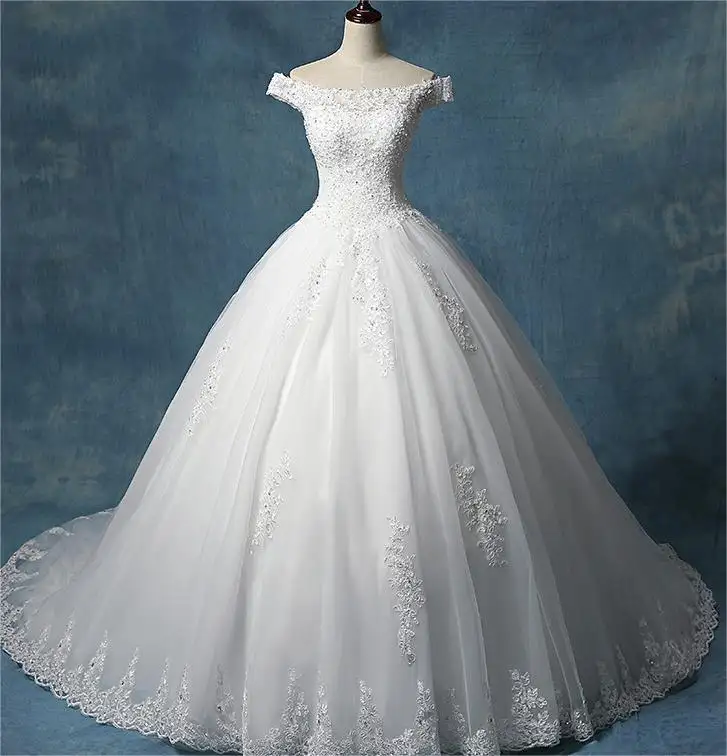 2024 new style V-neck elegant lace long-sleeved sequined lace luxury fluffy trailing white wedding dress for women