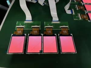 用于迷你摄像机的Polcd 2.4英寸薄膜晶体管液晶显示屏ILI9341V 24pin SPI液晶模块