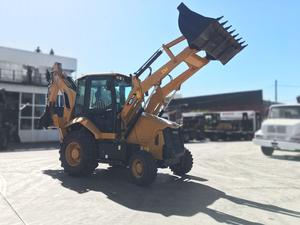 Equipo duradero de excavación y carga Máquina retroexcavadora BHL75 para proyectos de paisajismo e infraestructura - Product Image 5