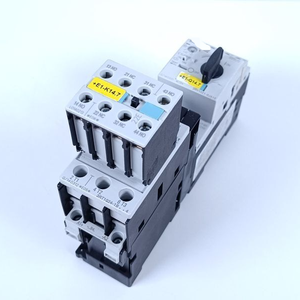Nuovissimo e originale 3rt1024-1b... 4 + 3RV1021-0JA10 + 3RH1921-1HA22 Controller di programmazione PLC in ottime condizioni - Product Image 1