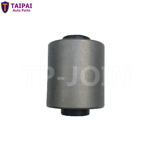 Arka aks kontrol kolu Bush marka toptan fiyat MR374675 MITSUBISHI PAJERO süspansiyon Bush için