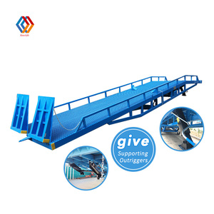 Warehouse Hydraulic Mobile Adjustable Leveling Forklift Truck Ramp <strong>Container</strong> Cargo <strong>Loading</strong> Unloading Bridge Yard Dock Ramp