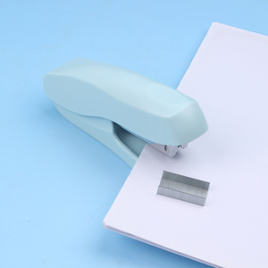 Tùy Chỉnh Mini In Morandi Màu Nhựa Của Nhãn Hiệu Máy Tính Để Bàn Công Suất Cao 24/6 <span class=keywords><strong>Stapler</strong></span> Cho Văn Phòng Và Trường Học - Product Image 5