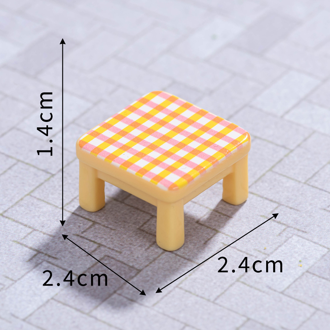 Picnic table