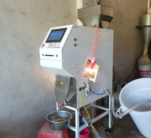 Efficient Color <strong>Sorting</strong> <strong>Machine</strong> <strong>for</strong> Grains <strong>and</strong> Miscellaneous Grains with Local Service <strong>Sorting</strong> <strong>Machine</strong> Classification <strong>Machine</strong> - Product Image 2