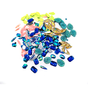 Toptan Flatback reçine taş çeşitli şekillerde gevşek Rhinestones karnaval dans kostümleri çanta ve ayakkabı süslemeleri için - Product Image 1