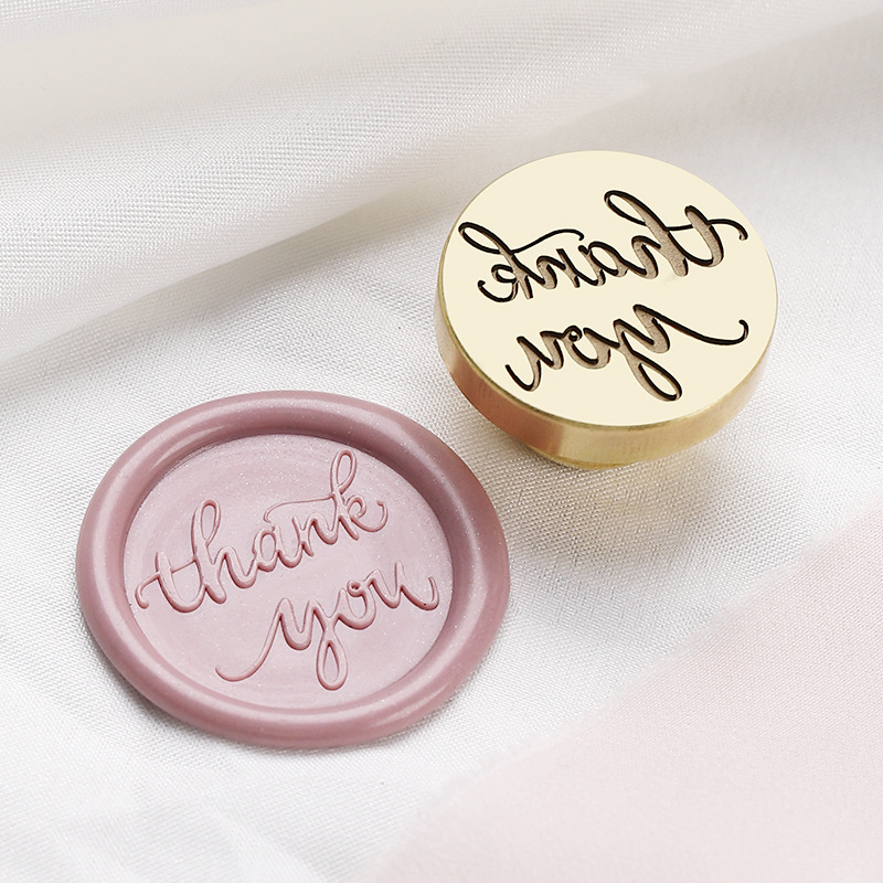Merci (Nivellement laser, taille 2,5 cm)