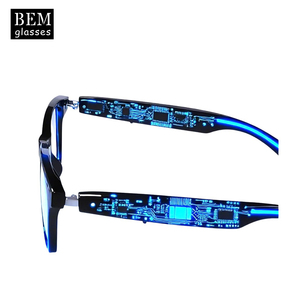 UV400 يعمل بنظام AI-الترجمة في الوقت الفعلي مع تشغيل موسيقى بلوتوث ومكالمات هاتفية. - Product Image 2