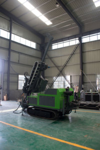 Máy khoan thăm dò khoáng sản sâu 200m Máy khoan lõi thủy lực đầy đủ Máy khoan lõi động cơ 65kw được bán - Product Image 4