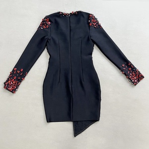 Schwarz langärmlig rubin sexy Sozialfrau Bande kleid Kleid