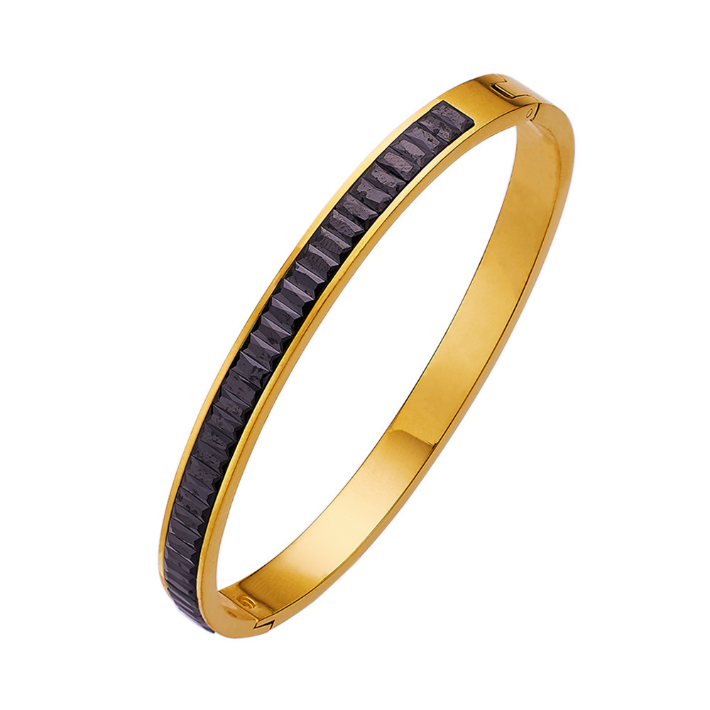 B144 wide gold Black