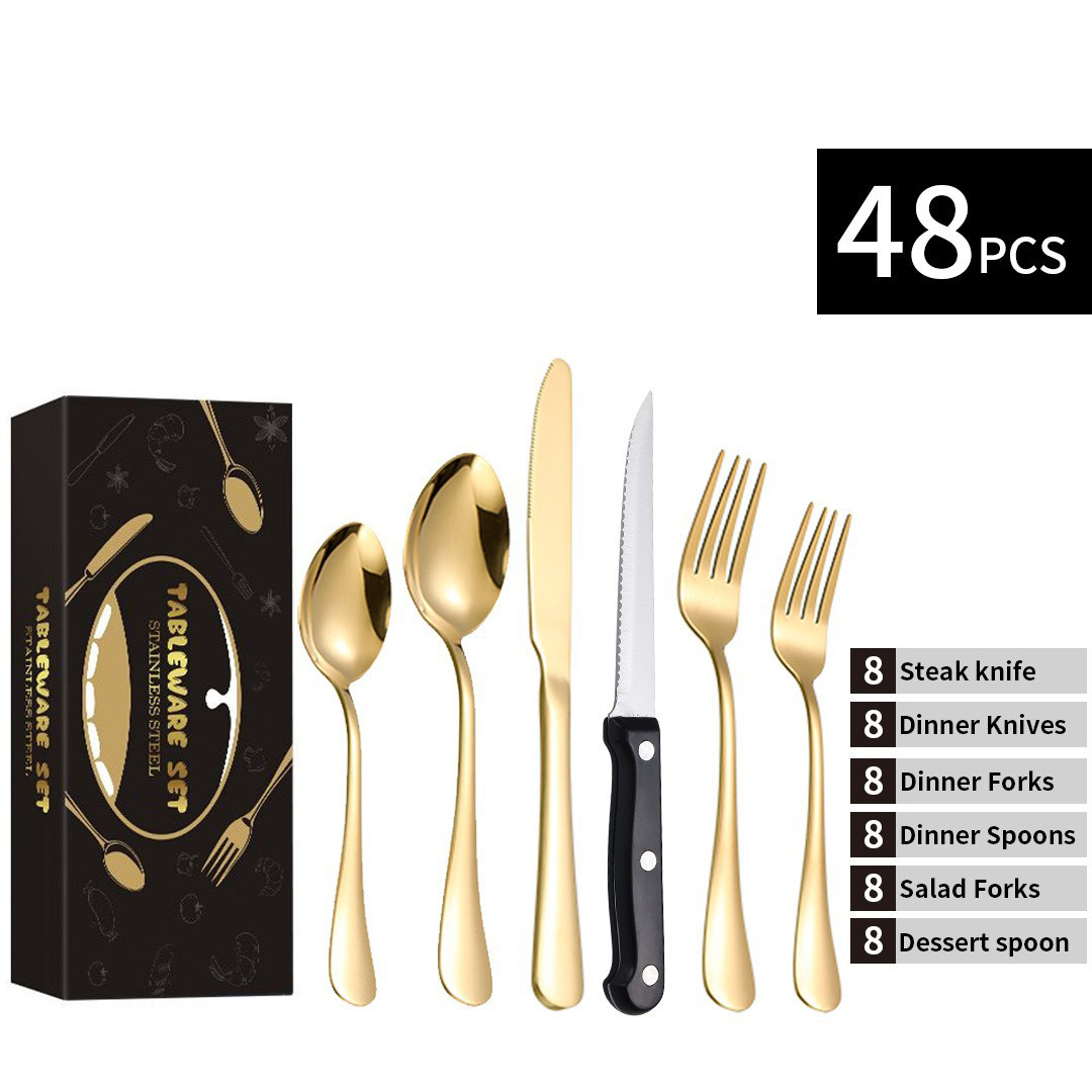 Ensemble de 8 pièces dorées