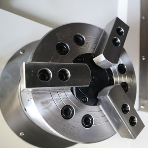 Chansin CNCターニングフライス旋盤マシンTCK-550 C軸Y軸付き金属製テールストック - Product Image 4
