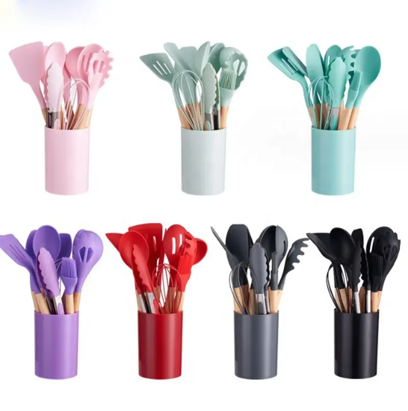 12-Piece ahşap saplı silikon mutfak aletleri Set pişirme ve Spatula sofra takımı setleri içerir