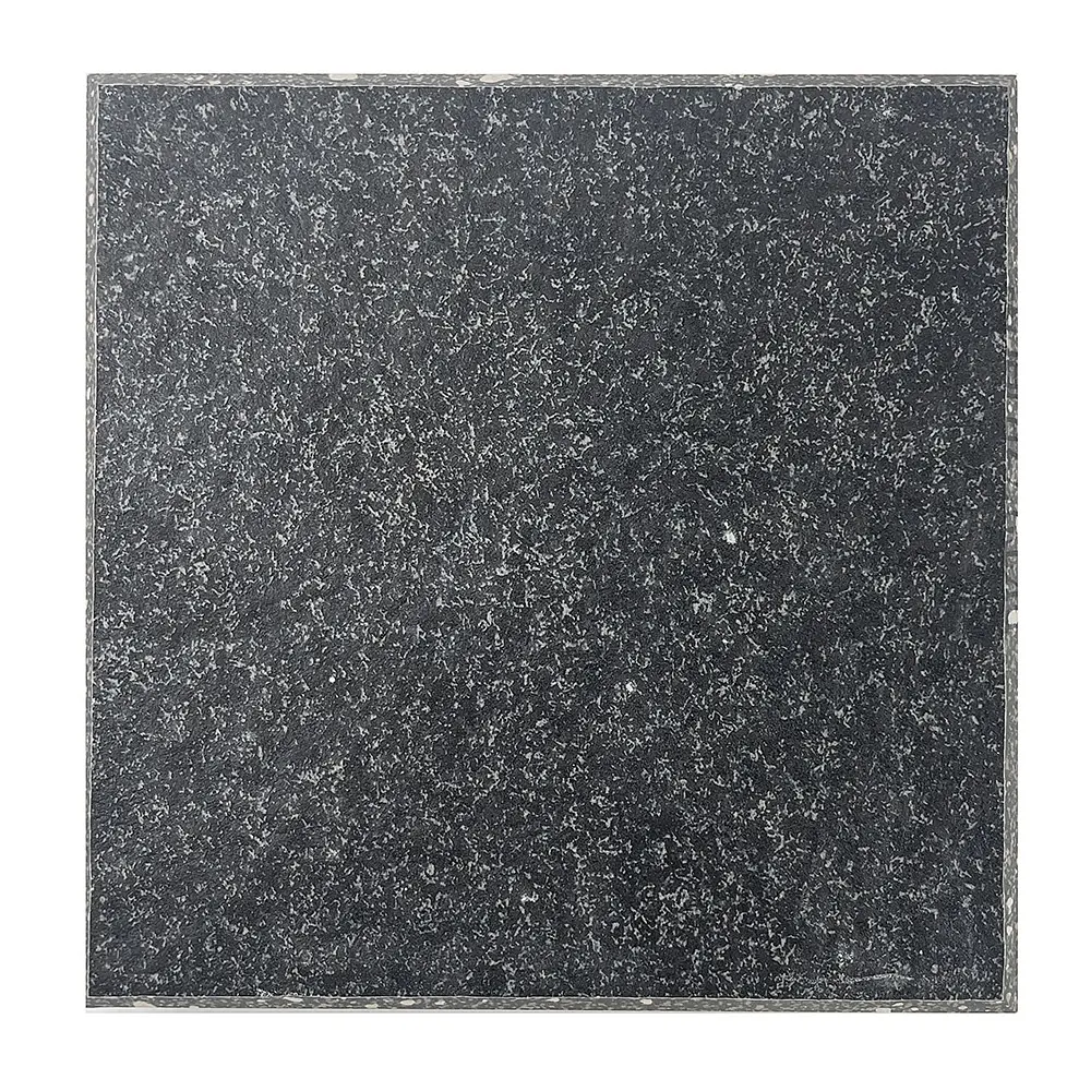 G684 인공 화강암 및 퍼딩 블랙 2cm 공장 가격으로 야외 포장 용 전신 도자기 석재 타일
