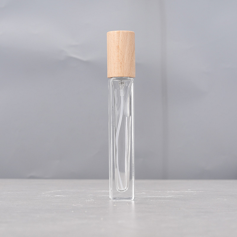 Quadrilateral transparent beech wood