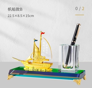 陶瓷办公桌水晶装饰定制批发公司纪念品礼品可旋转玻璃笔筒带喷砂标志