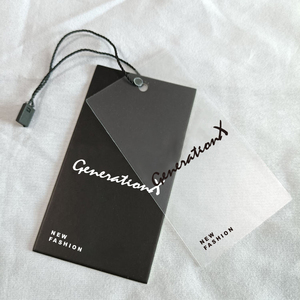 Etiquetas colgantes de PVC transparente con logotipo impreso personalizado, etiquetas colgantes de ropa de lujo, juego de etiquetas oscilantes de lujo, diseño de Pin de cuerda, etiquetas colgantes de ropa de papel - Product Image 1