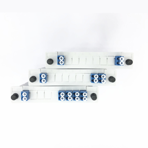 2x2 2x4 2x8 LC UPCPLCスプリッターLGXボックス光ファイバーカセットタイプFTTHテレコムネットワーク用の内蔵PLCスプリッター - Product Image 1