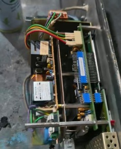 Одноканальный 6-осевой контроллер движения для машины Roland 10,4 дюймов светодиодный экран CNC система Mach 3 CNC контроллер для поворота - Product Image 1