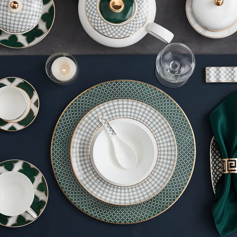 PITO HoReCa customized Royal flower design fine bone china appetizer porcelain plates sets for hotel restaurant