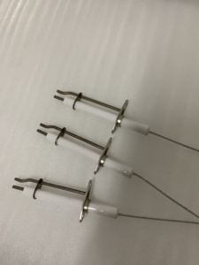 เซ็นเซอร์พินตัวจุดไฟเปลวไฟชิ้นส่วนเตาอบเซรามิกอลูมินา95% ทนต่ออุณหภูมิสูงสำหรับเตาอบช่วง - Product Image 6