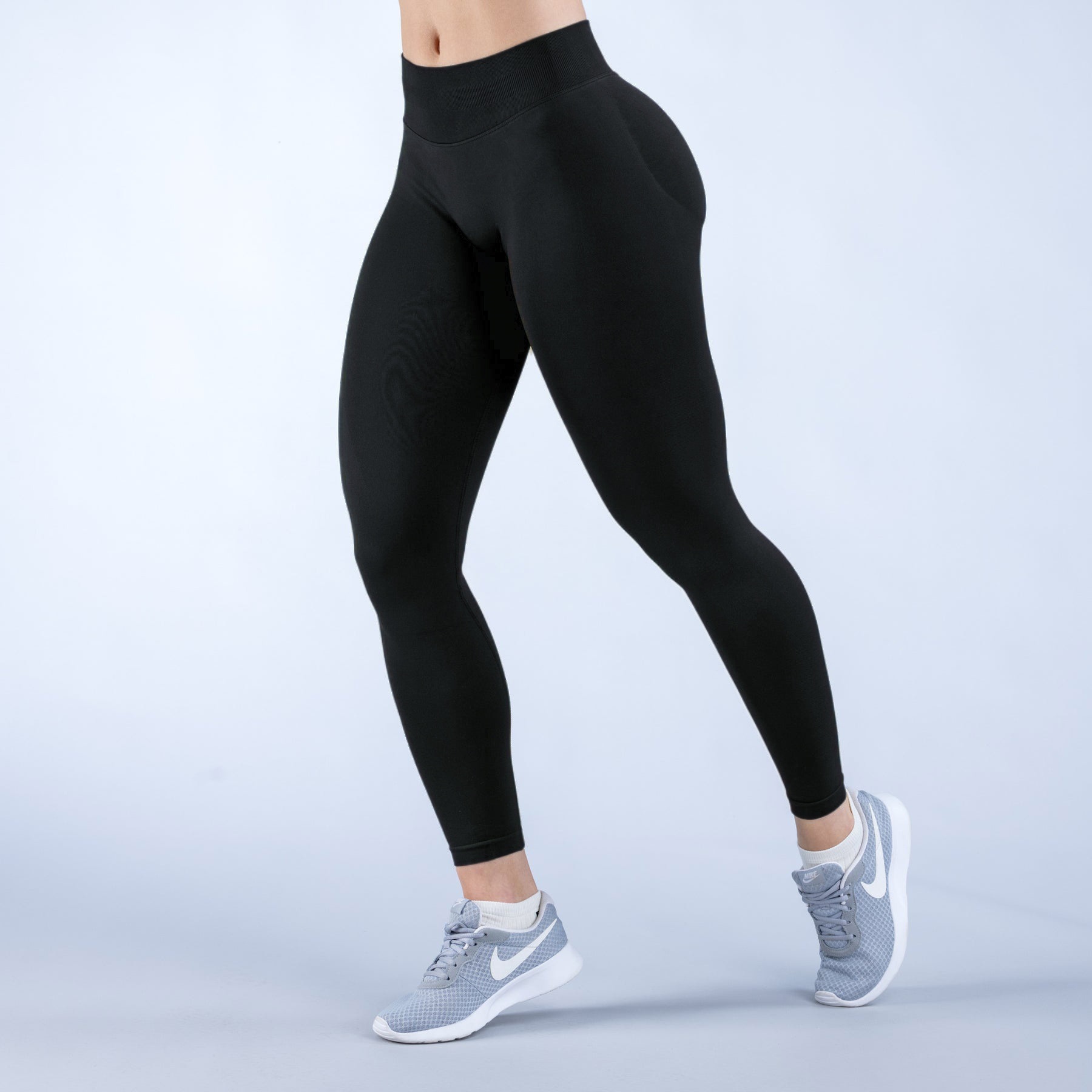 Nero (pantaloni lunghi)