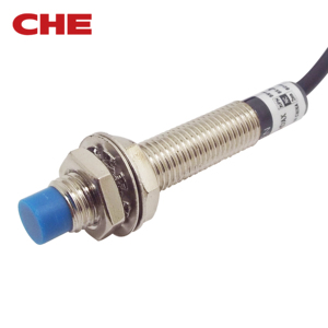 ALJ8A3-2-Z/AX AグレードDC 3線式検出金属DC6-36V NPN NC12V DC近接センサーアナログ出力 - Product Image 3