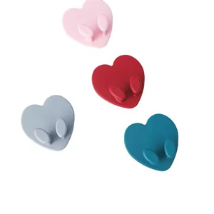 Custom Factory Direct <strong>Selling</strong> Socket Power Cord Storage Rack Environmentally Friendly Heart-shaped <strong>Hook</strong> - Product Image 1