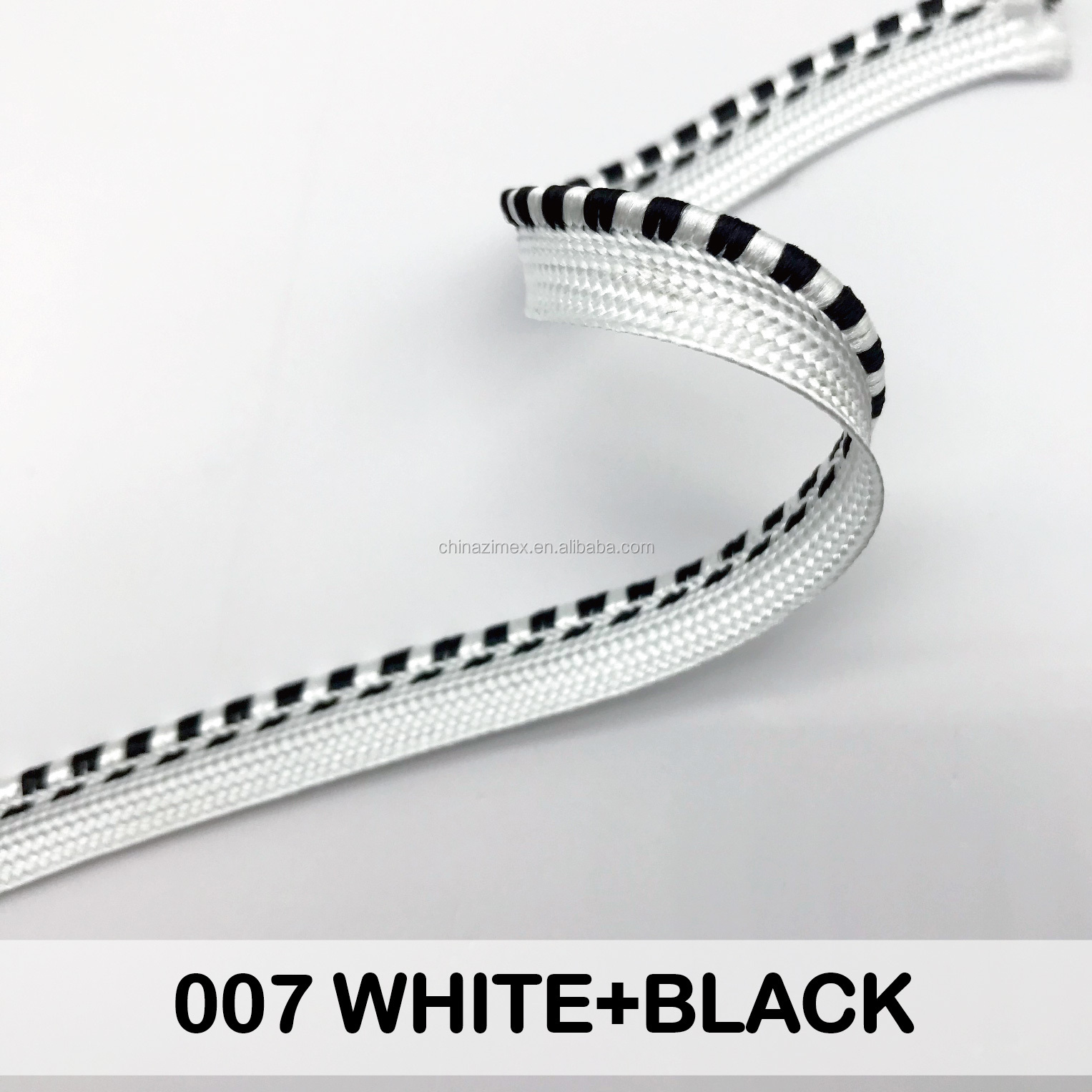 007 WHITE+BLACK