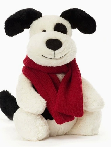 Límite navideño, Perro pirata bufanda