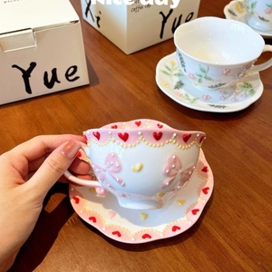 Lelyi ins ชุดถ้วยกาแฟเซรามิกลายดอกไม้และจานรองแก้วชารูปดอกไม้และโบว์น่ารัก - Product Image 6
