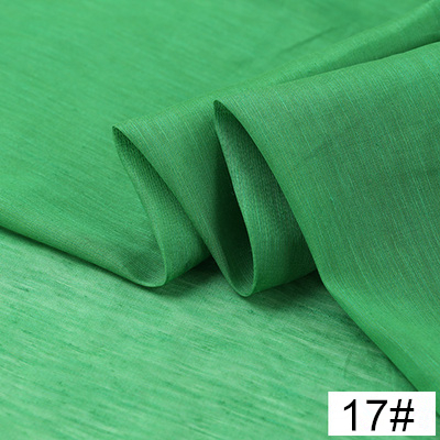 17 # Vert pâle