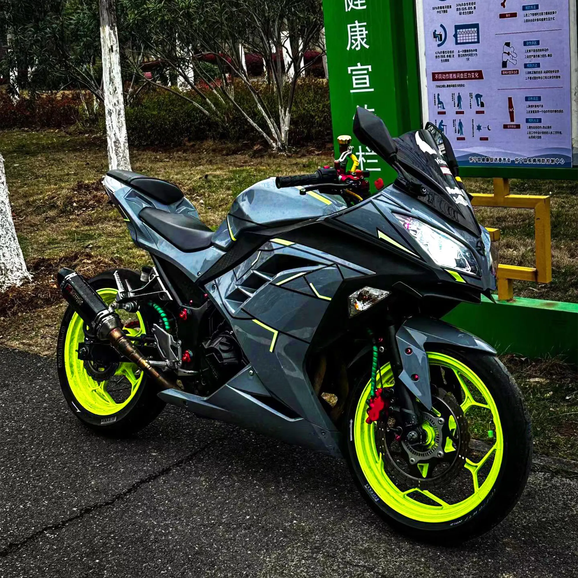Eec証明書スポーツオートバイミニオートバイ3000w中国オートバイガススクーター