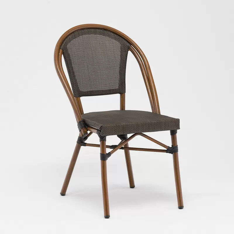 Armchair without armrests