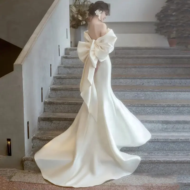 Vestido de noiva sereia francesa, vestido de casamento simples com laço para um ombro, cetim, boêmio, vestido de noiva para primavera e verão 2023