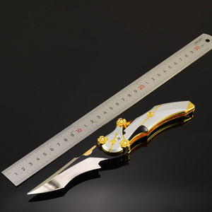 デルタオペレーションMercyスプリングメカニズム精密ブレードフルメタルクラフトディスプレイピース22CMメカニカルブレード亜鉛合金
