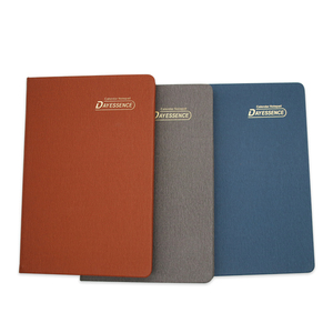 YALONG 2023 nuevo diseño A5 juego de cuadernos de cuero cuaderno personalizado con logotipo para estudiantes trabajadores de oficina - Product Image 1