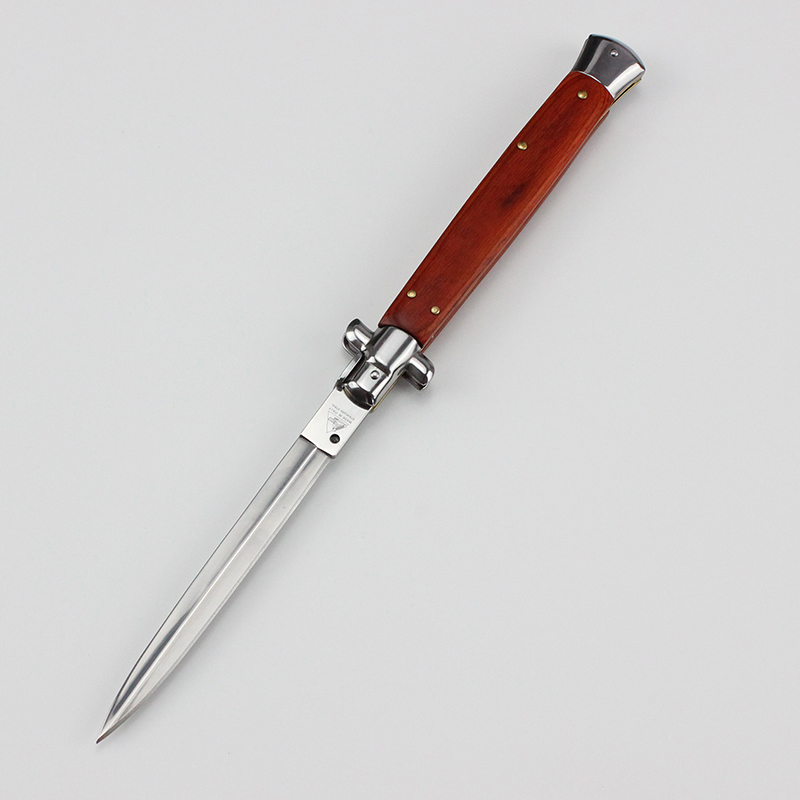Mahogany handle